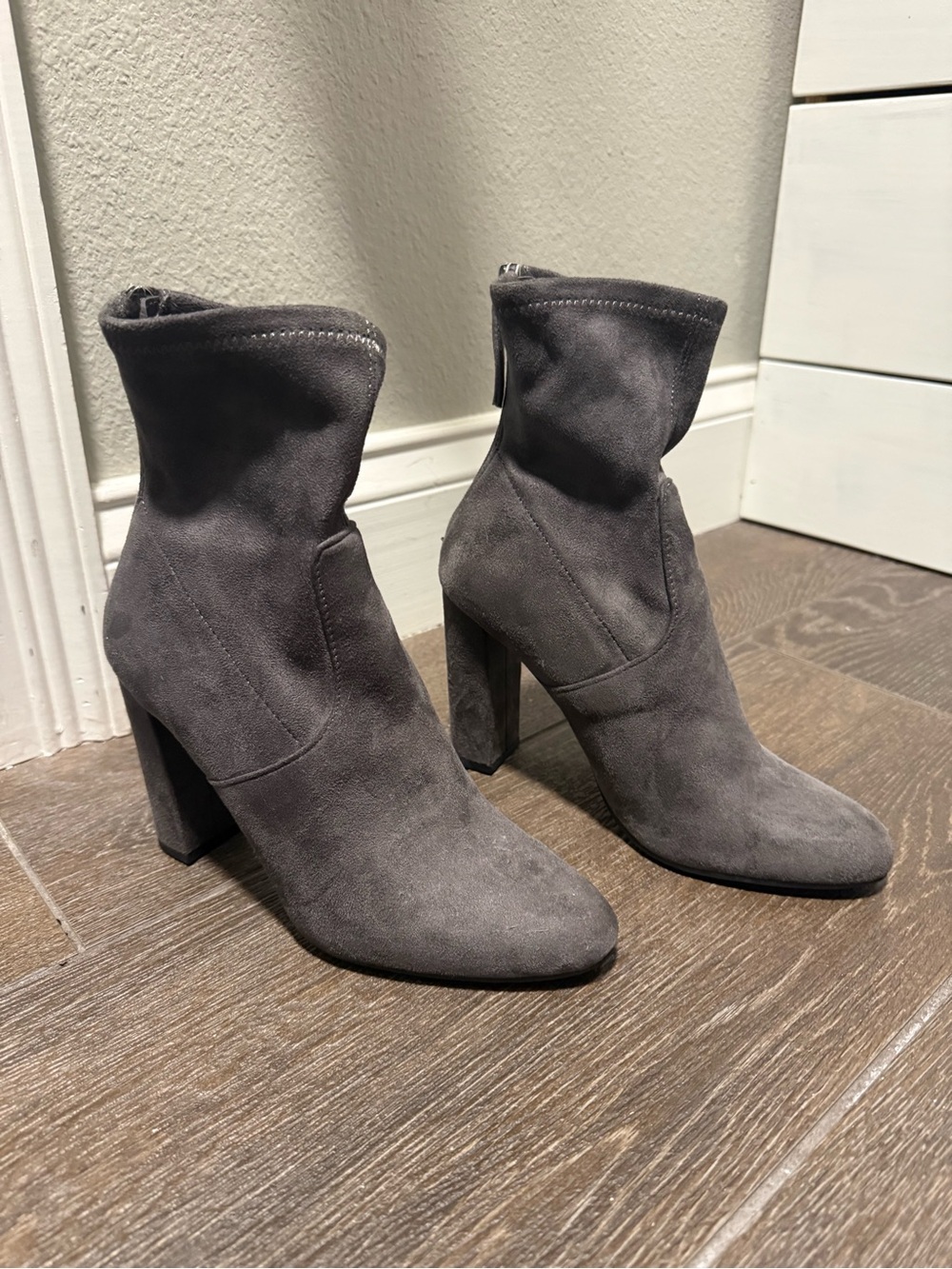 Steve Madden Gray Suede Block Heel Booties